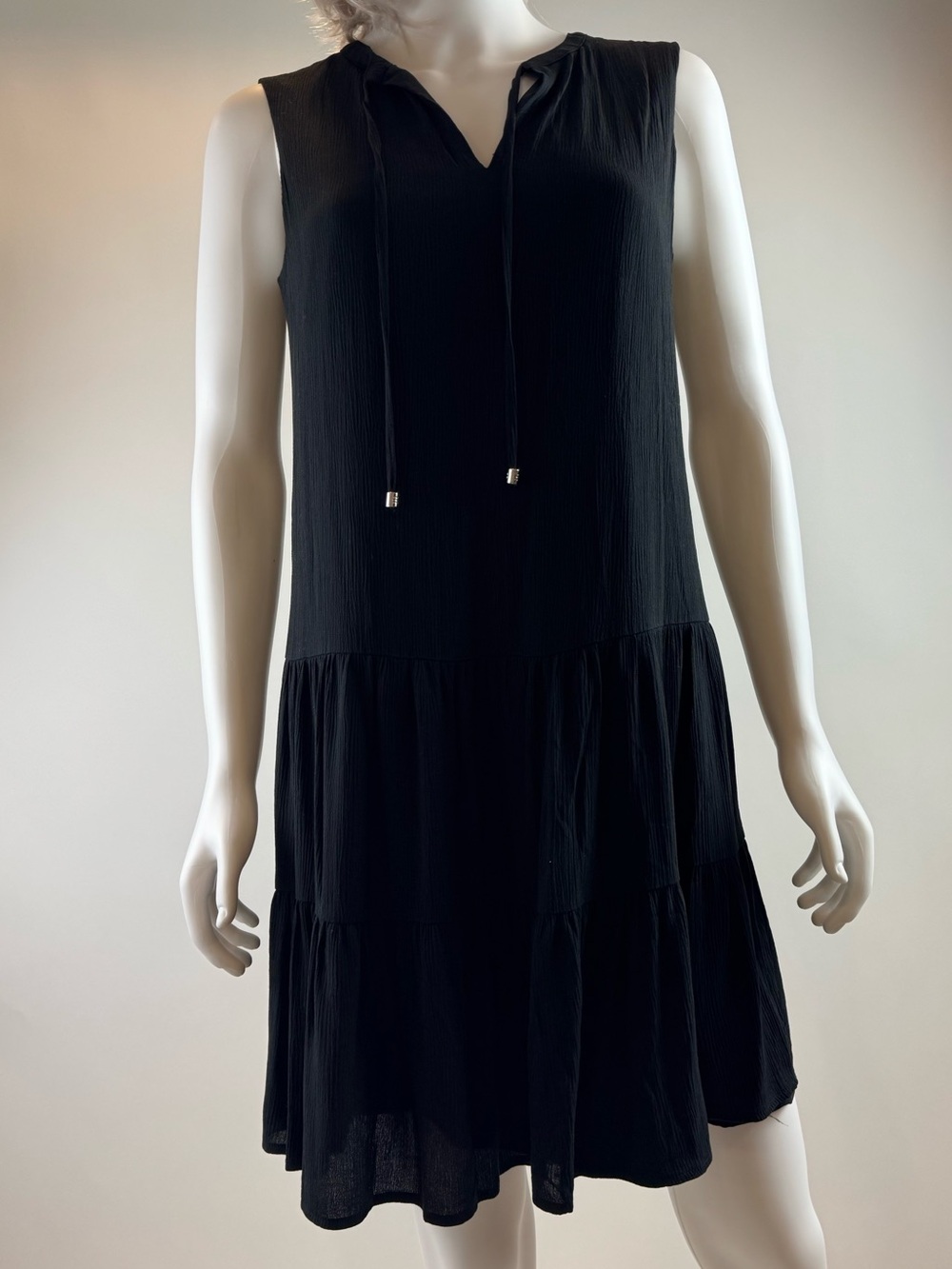 Tommy Hilfiger Sleeveless Black V-Neck Tiered Mini Dress